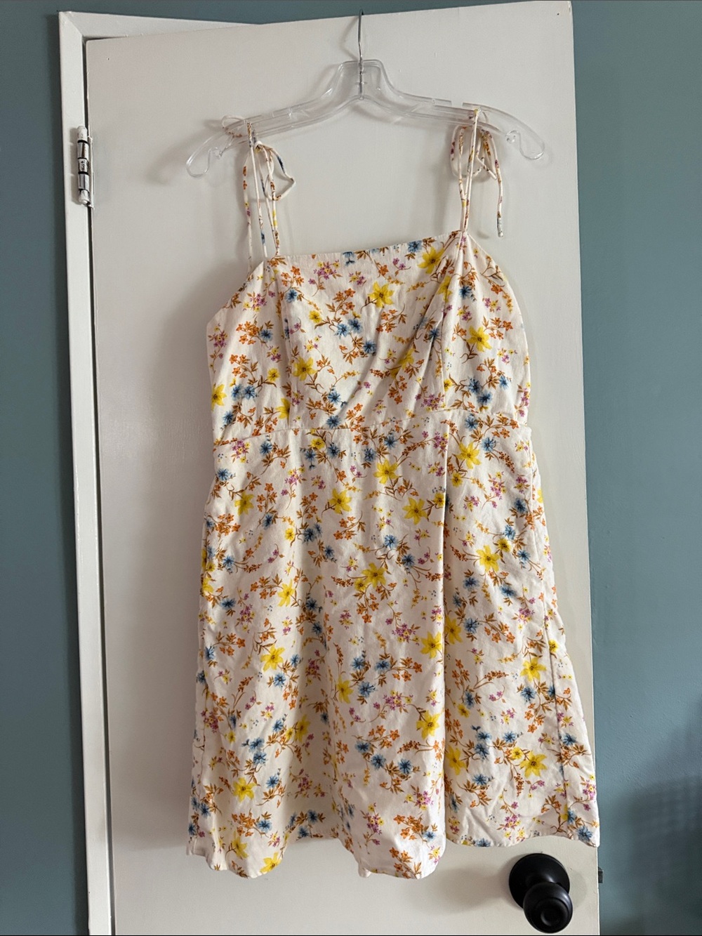 Old Navy White Floral Tie-Shoulder Sundress